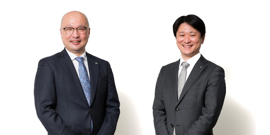 代表取締役社長執行役員 宮城 力 と イノベーション本部長 兼 人財開発部長 北野 一夫